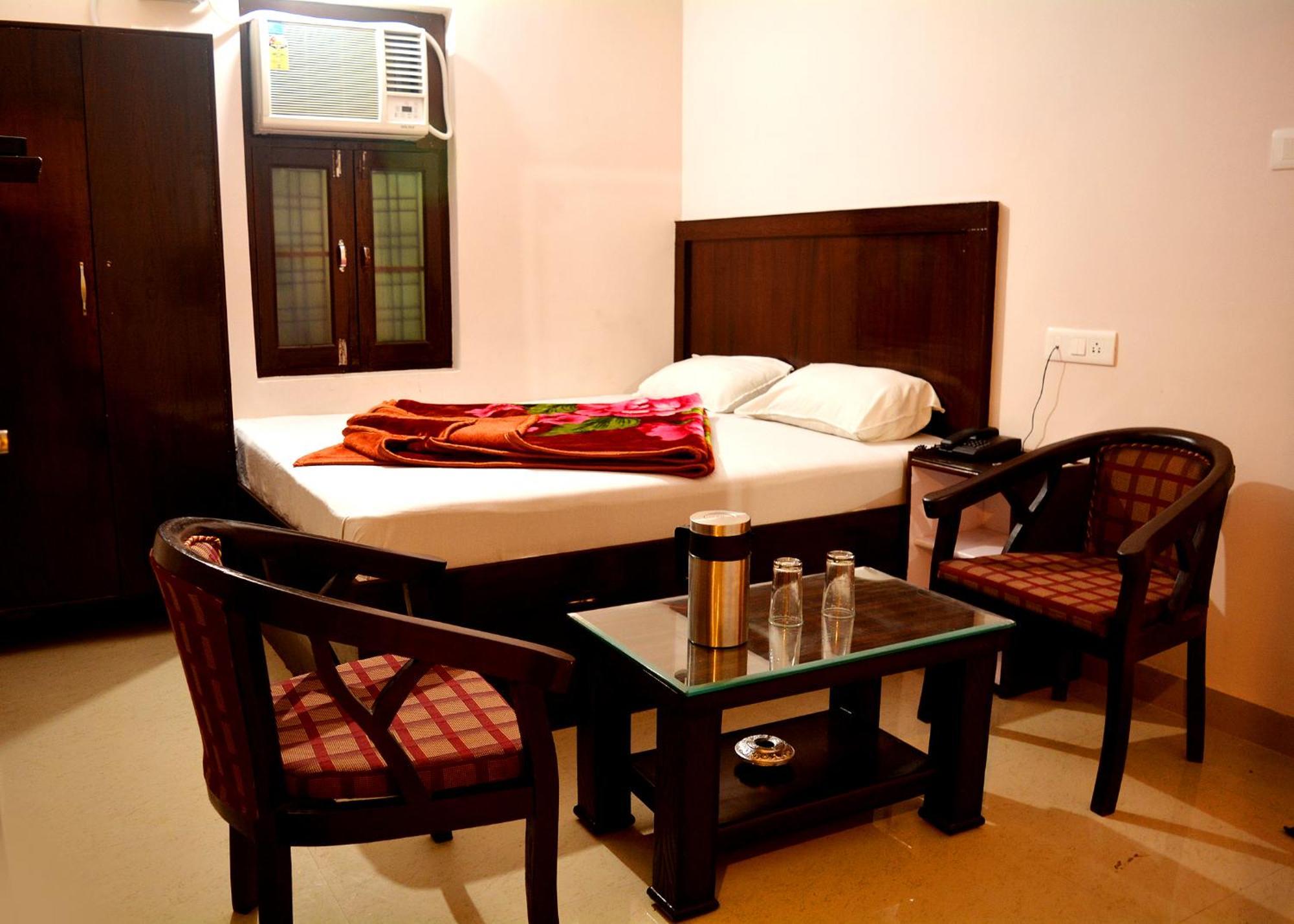 Standard Double Room with Fan,909239854:JPEG