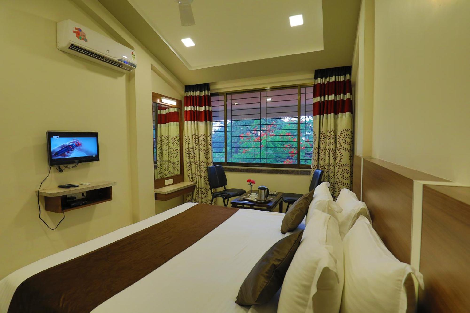 Super Deluxe Double Room
