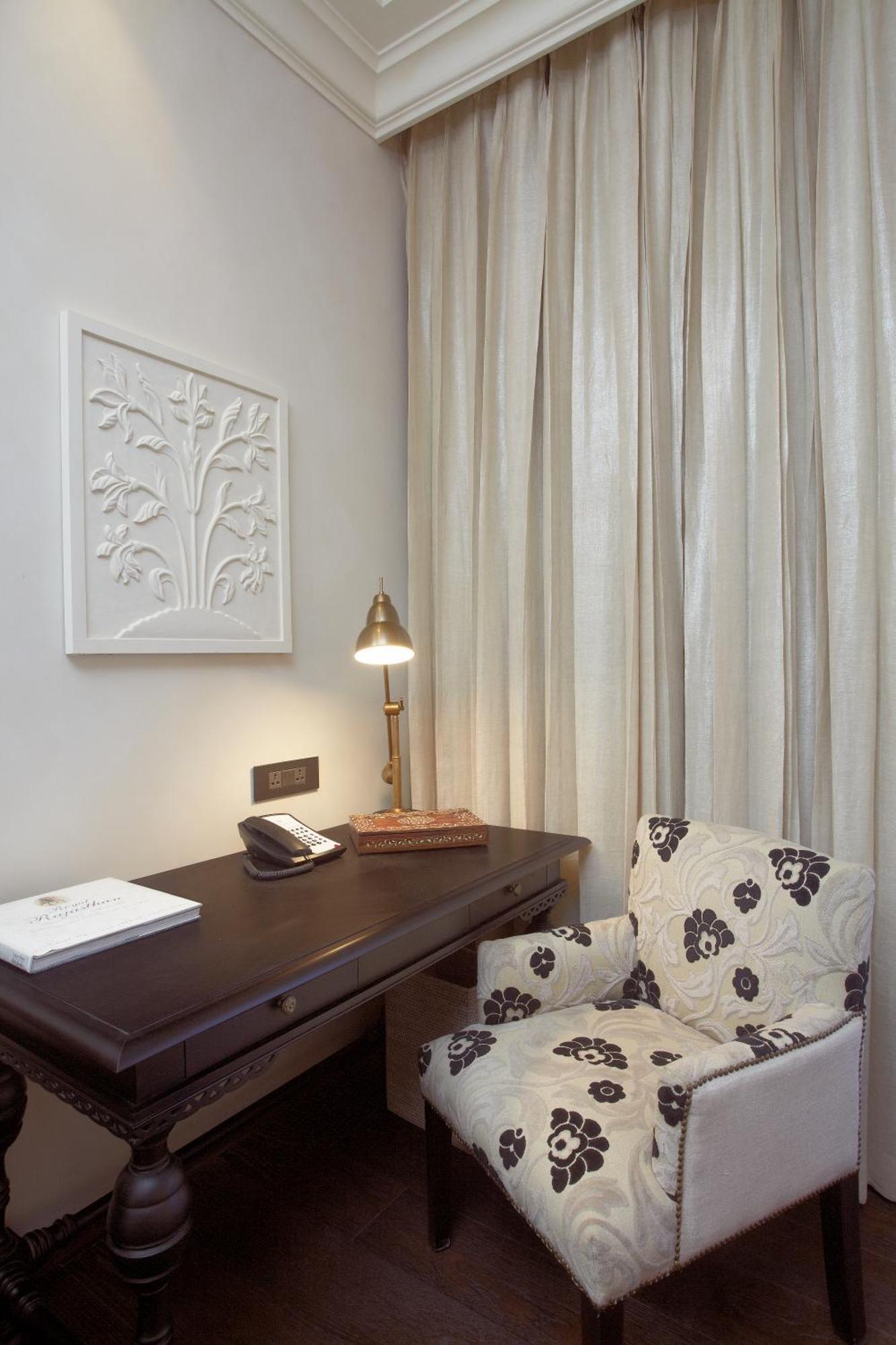 Deluxe Room Twin (Non Smoking):2 complimentary craft beers or signature cocktail at Anjum per room per stay, Happy Hours (Buy 1 Get 1) at Anjum Bar on Select beverages,20% off on Food & Soft Beverage and Laundry, Set dinner for couple at Zarin@INR 50
