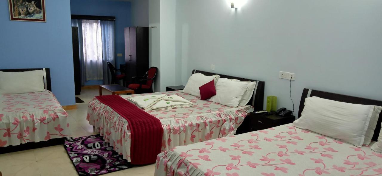 Deluxe Family Room