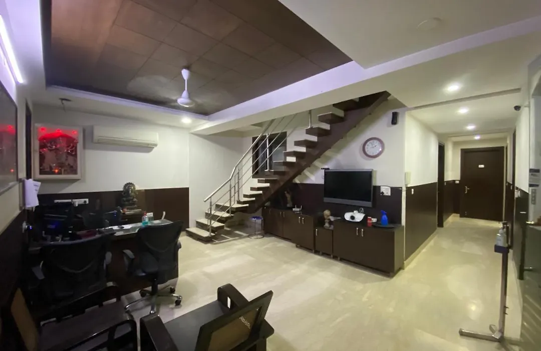 Sheesh Mahal Bed & Breakfast-1