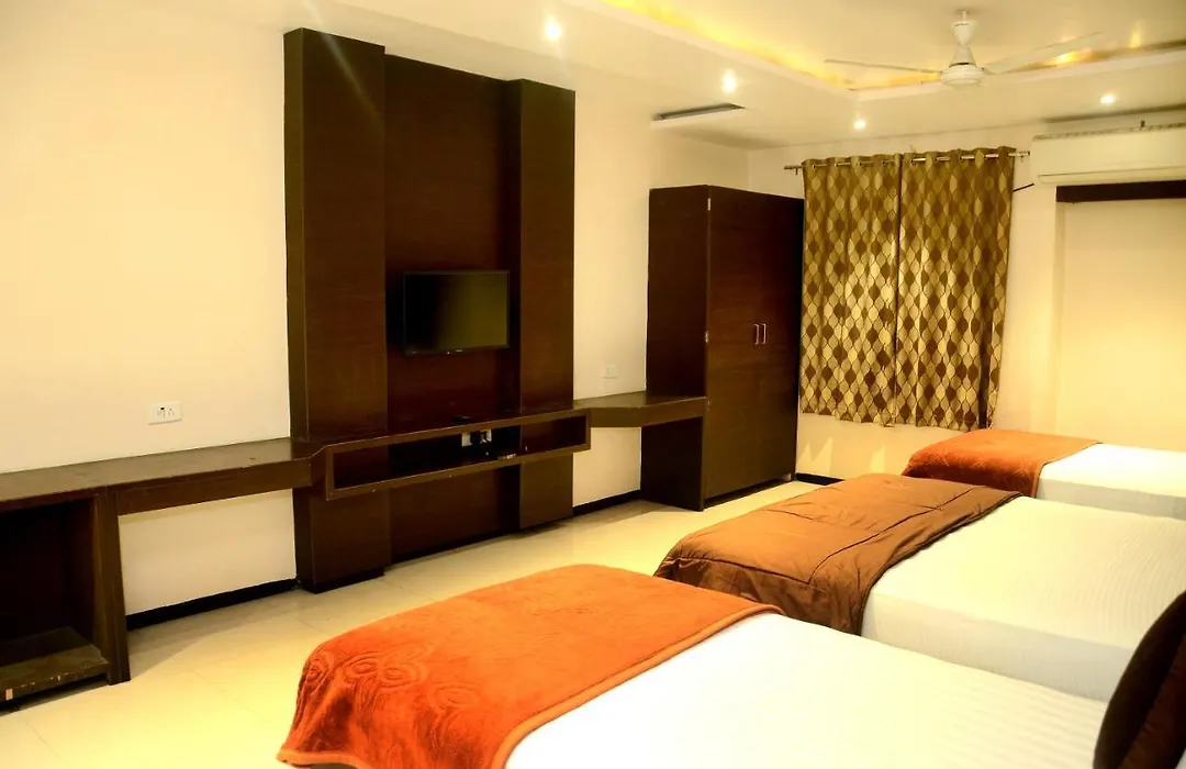 Hotel Shriram-1