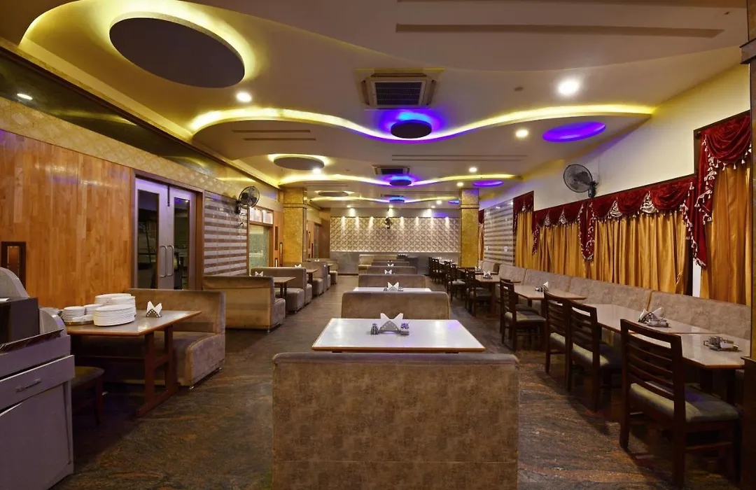 Hotel Bv Colours By Rivido, Begur Main Road-1