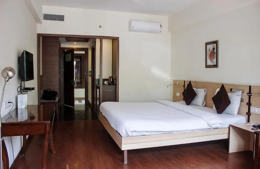Savoy Greens Jabli-1