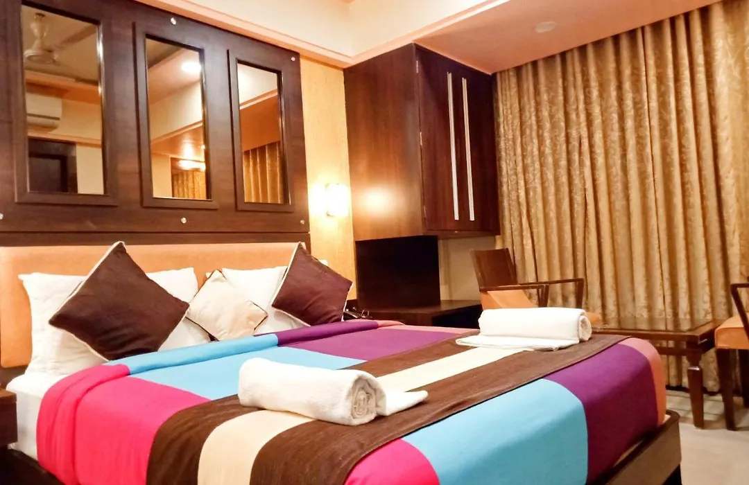 Hotel Poonam-1