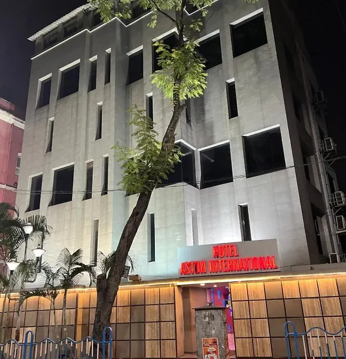 Hotel Aston International-1