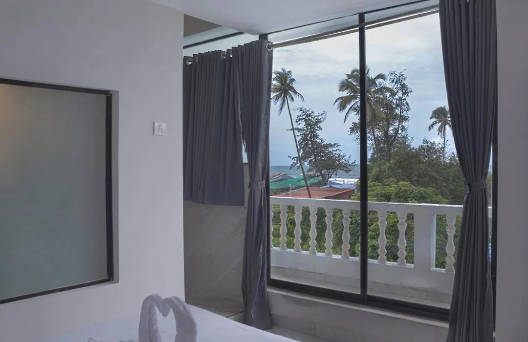 Sandbanks Beach Resort-1