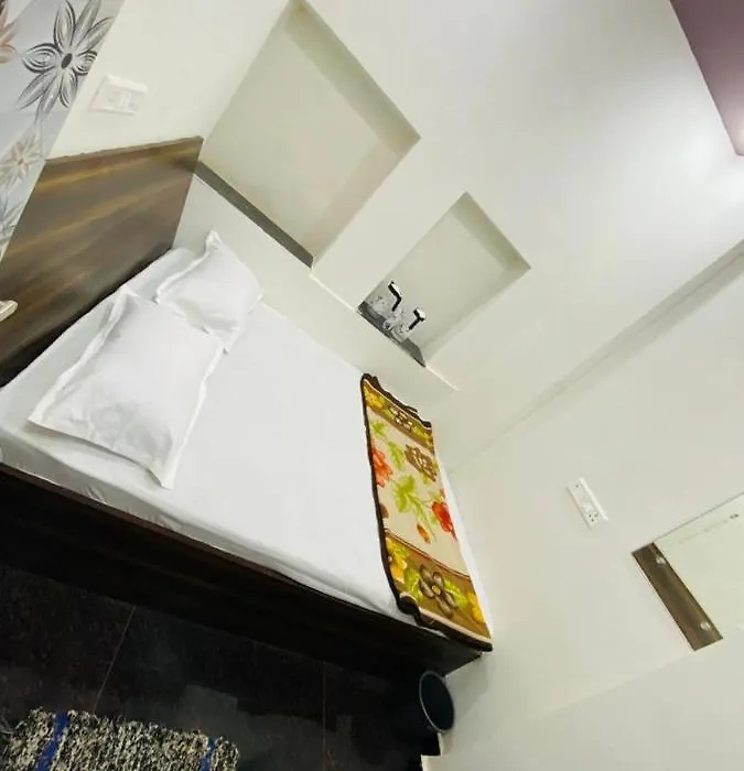 Hotel Arsh Palace-1