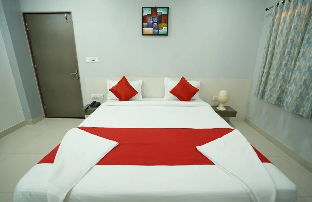 Hotel Silver Cloud-1