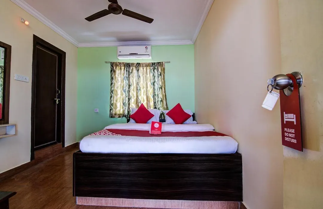 Oyo Lalitha Delight-1