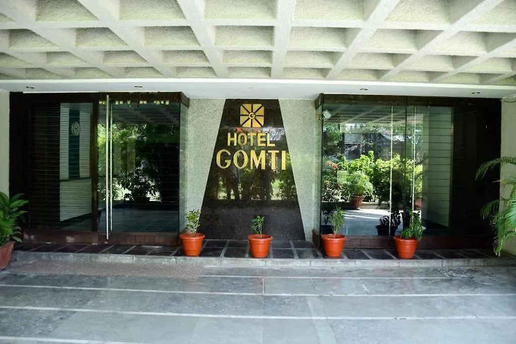 Hotel Gomti-1