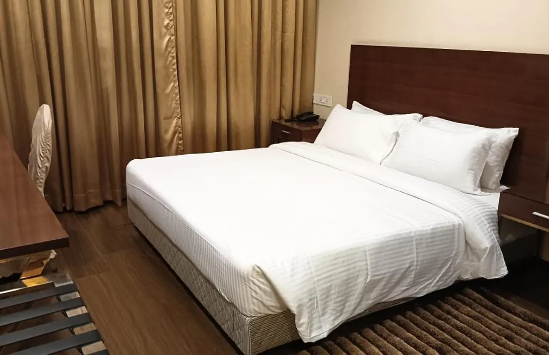 Layalee Grande Hotel Chennai-1