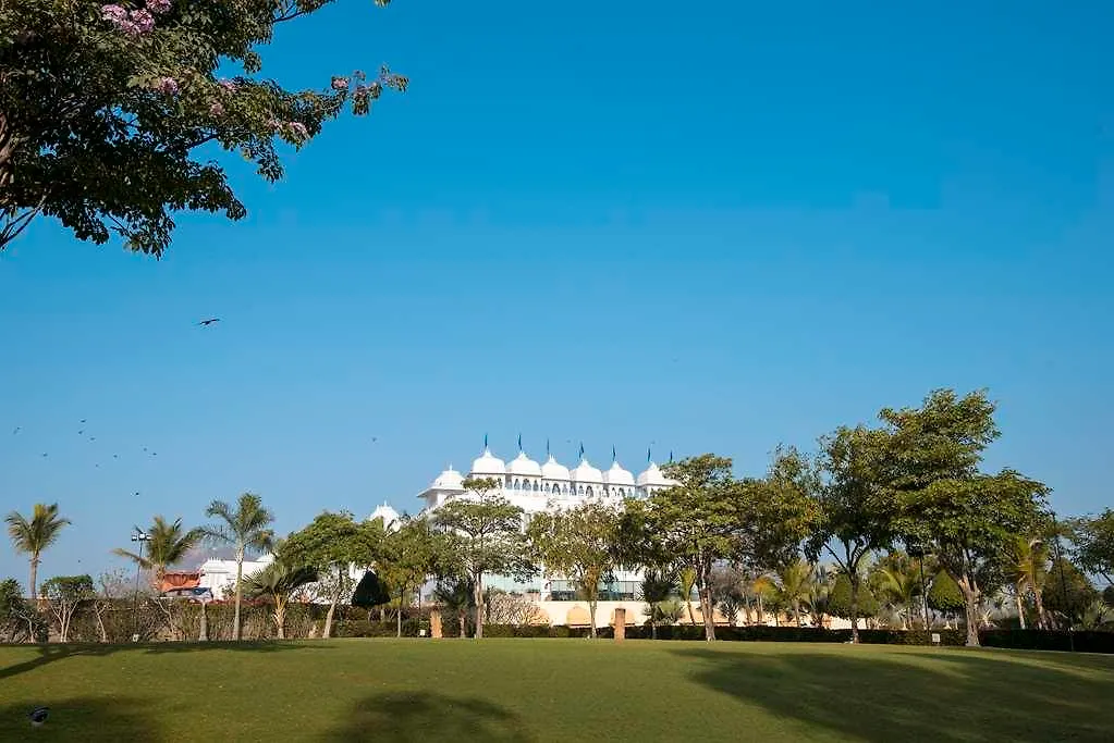 Radisson Blu Udaipur Palace Resort And Spa-1
