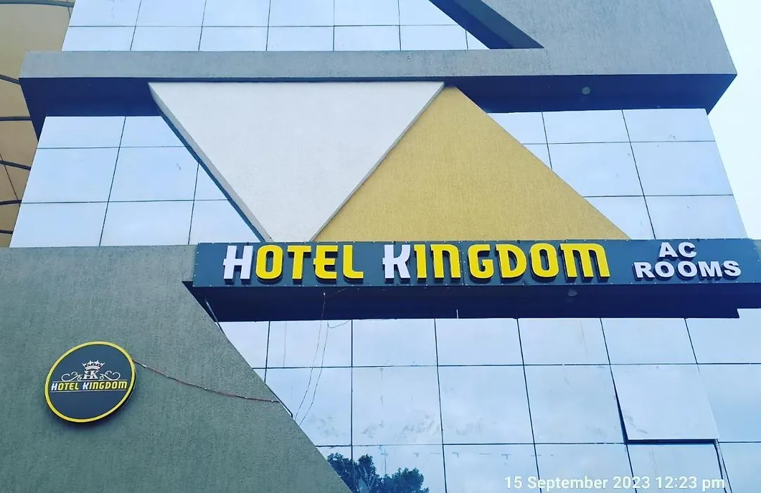 Hotel Kingdom-1