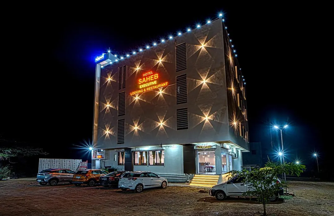 Hotel Saheb-1