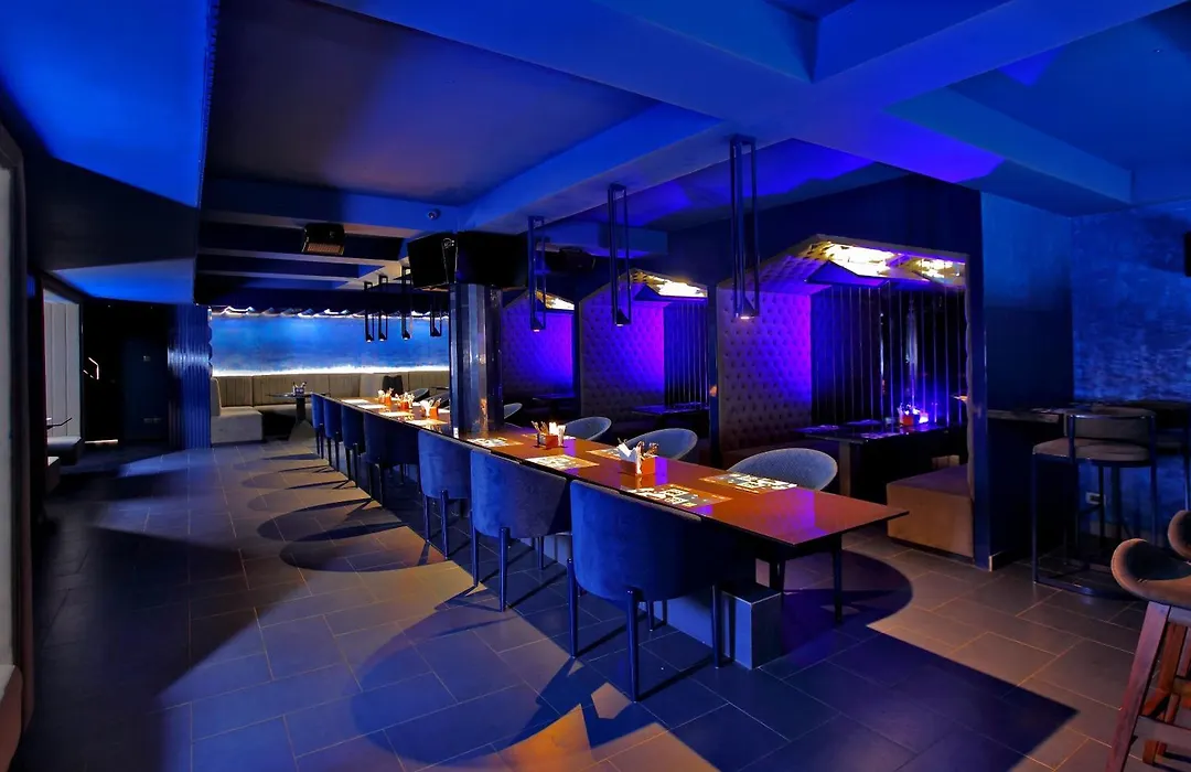 Park Residency Luxury Business Hotel-1