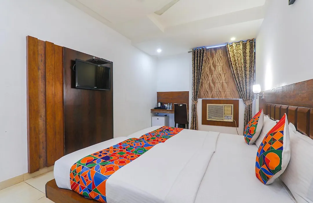 Fabhotel Prime The Continental-1