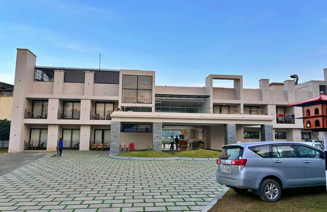 Vaga Nakshathra Suites-1