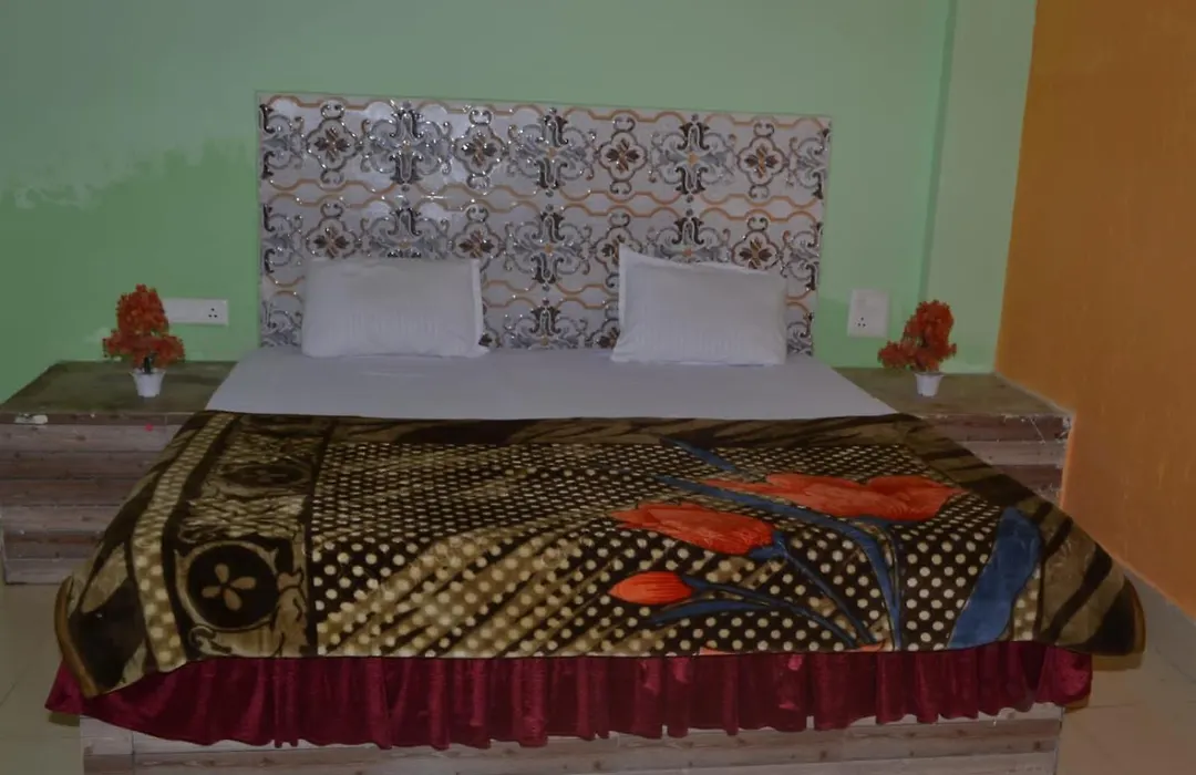 Apna Guest Home Stay-1