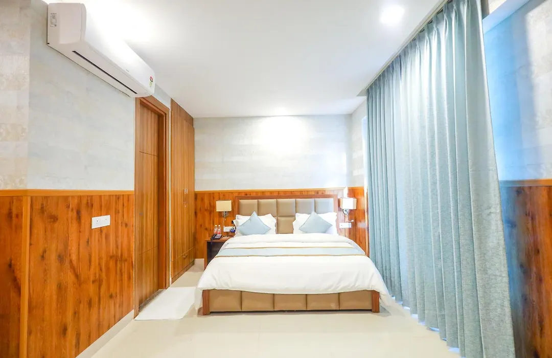 Clay Inn Hotel, Sohna Road, Sector 49, Gurugram-1