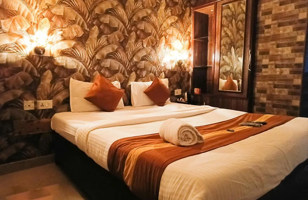 Hotel Diamond Suites-1