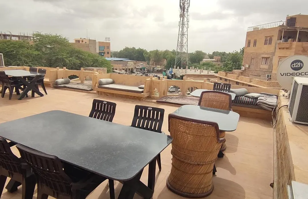 Hotel Golden Tulip Jaisalmer-1