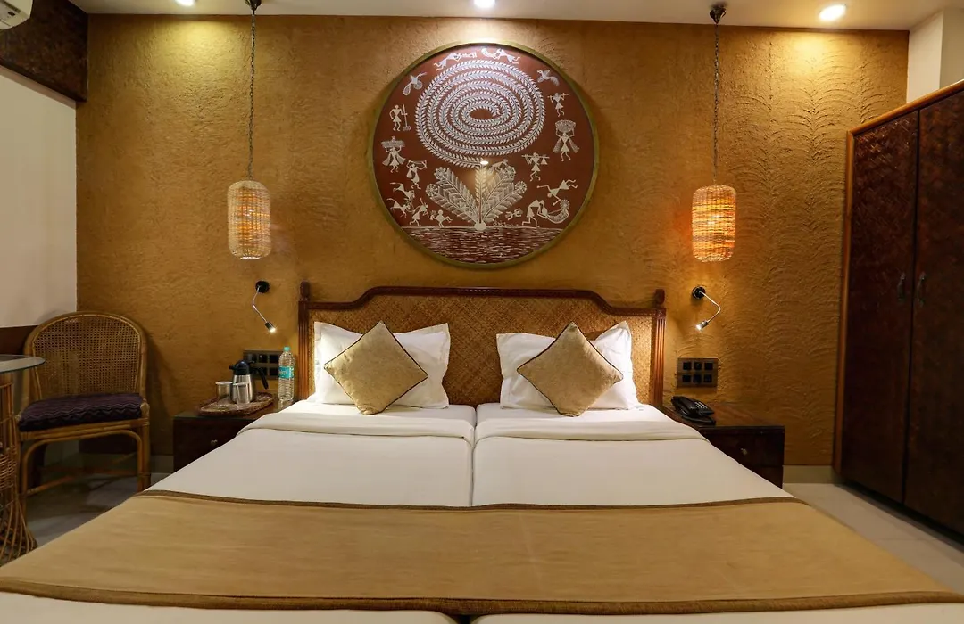 Accord Hotel-1