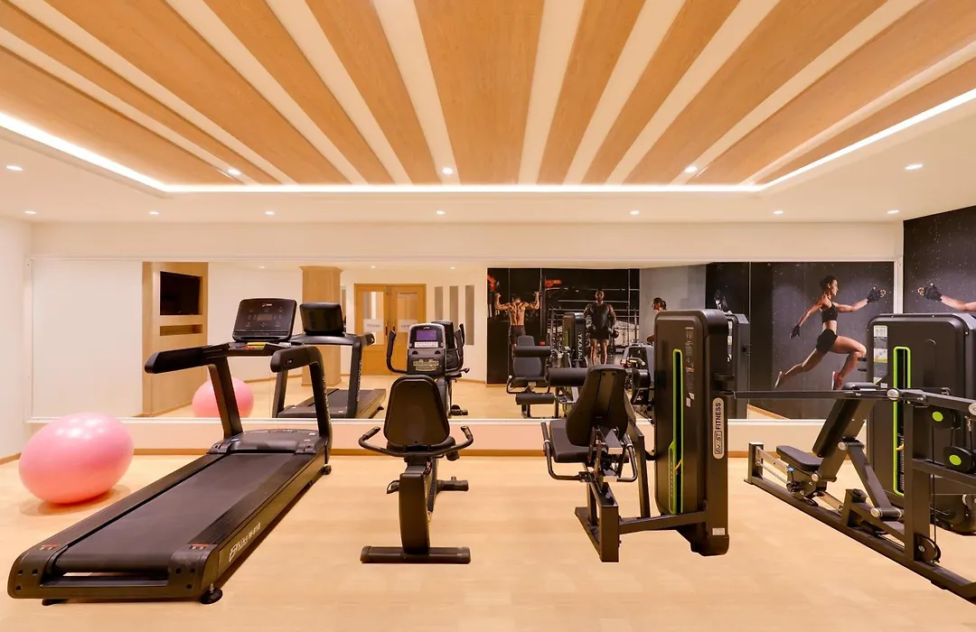 Lemon Tree Hotel Bhopal-1