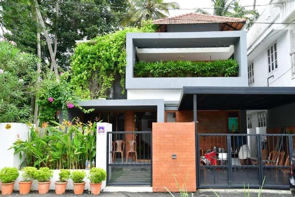 Nirvana Home Stay Tvm -Allure-1