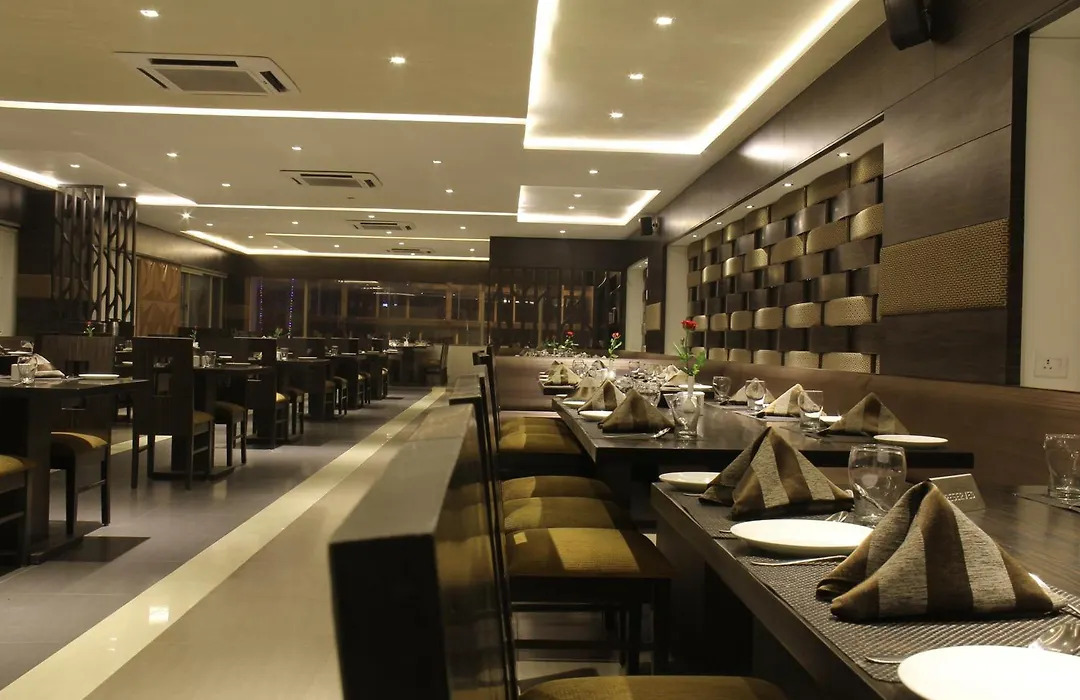 Hotel Platinum Inn-1