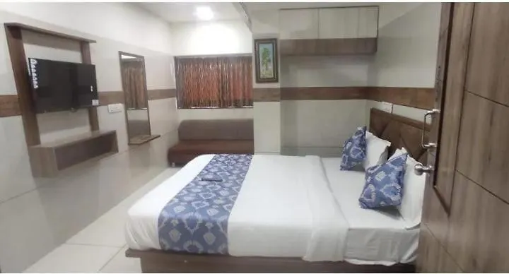 Hotel Royal Sky-1