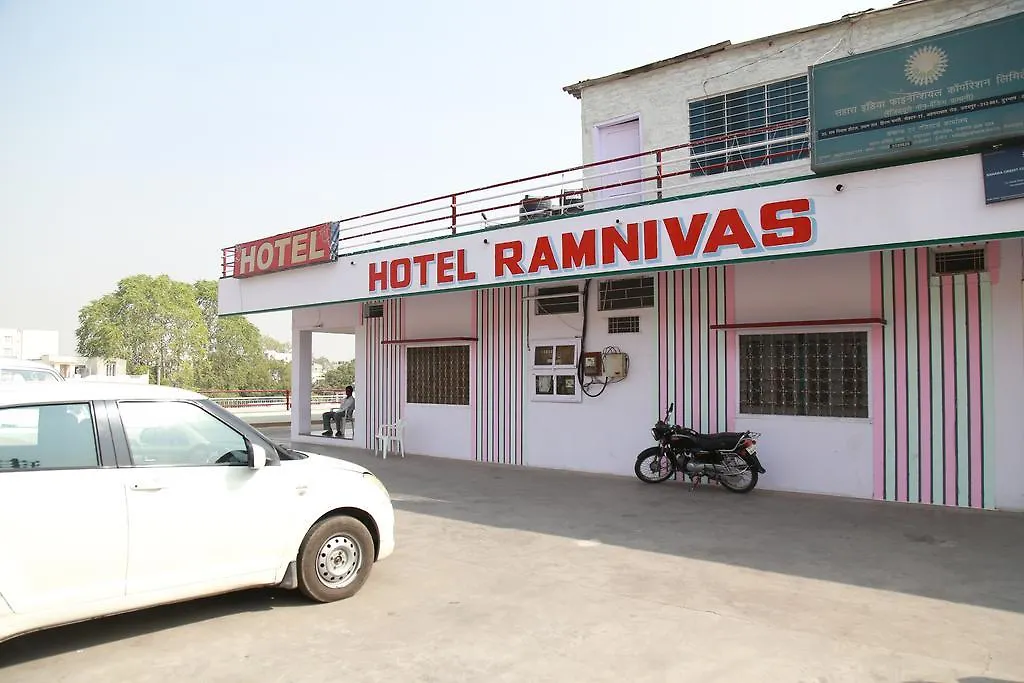 Hotel Ramnivas-1
