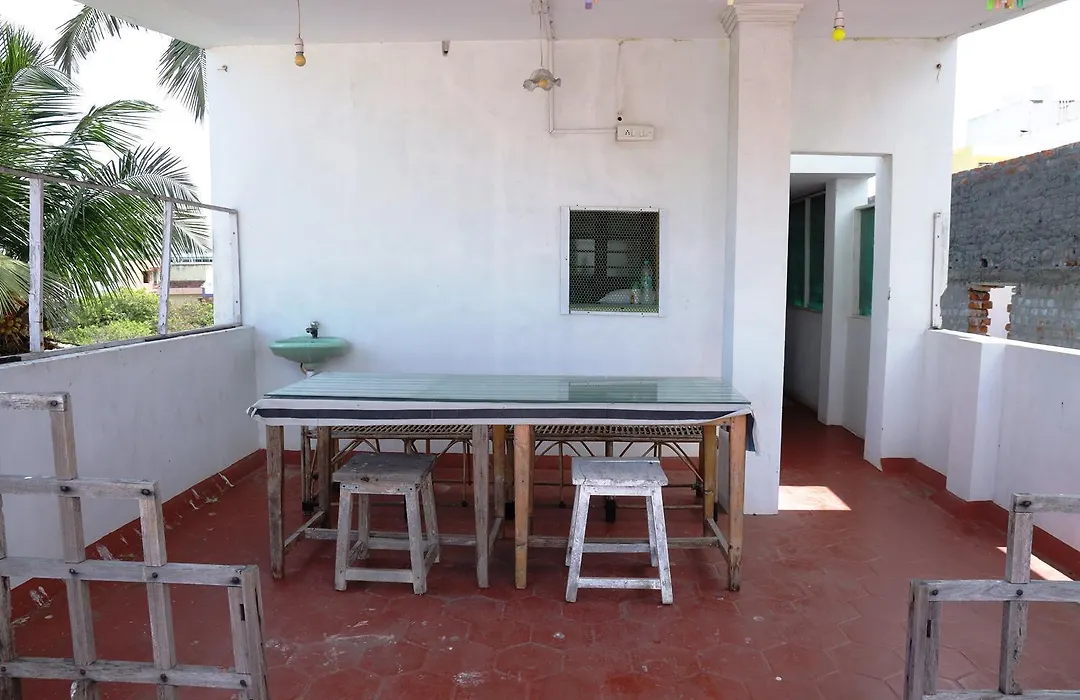 A La Villa Creole Cr-1