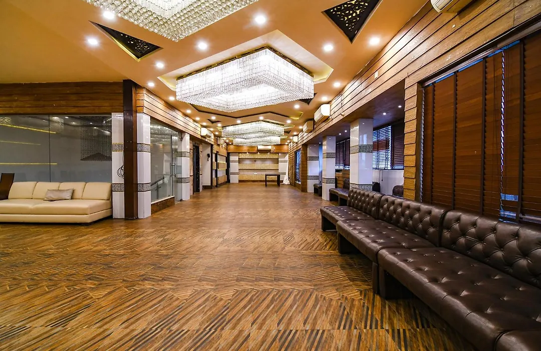 Fabhotel Ivory Inn Park Circus-1