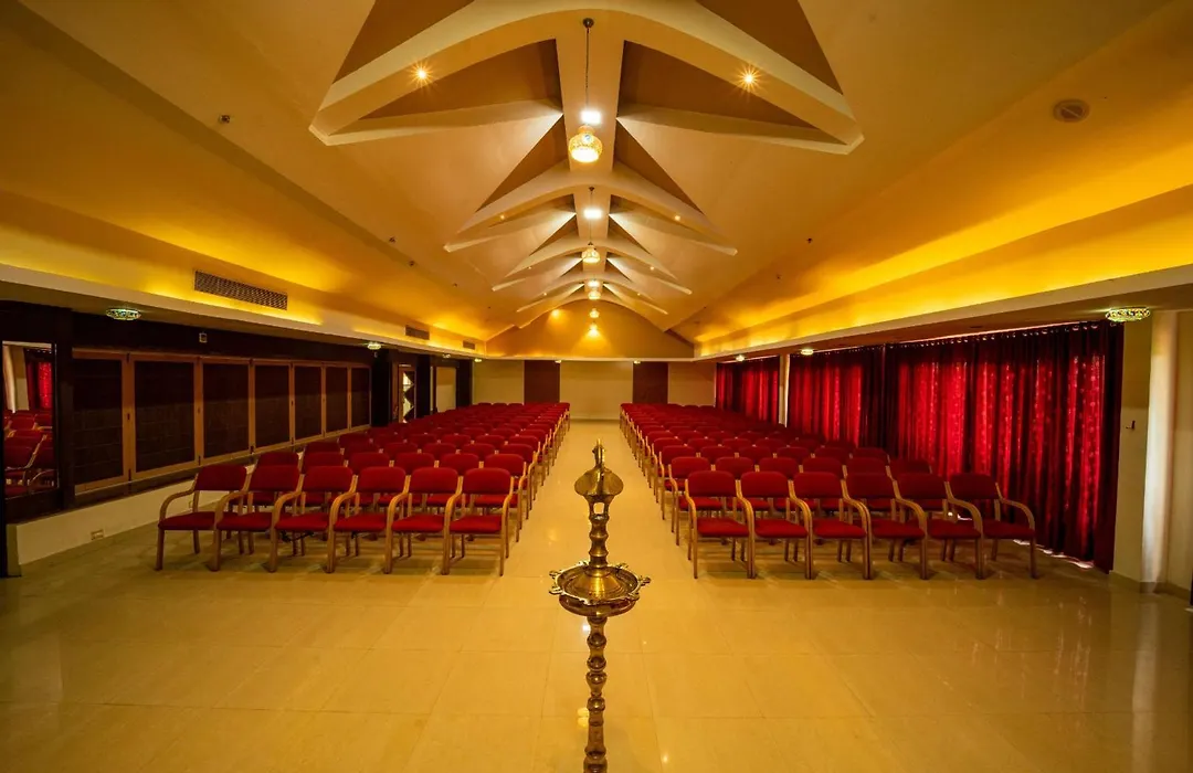 Haveli Backwater Resort-1