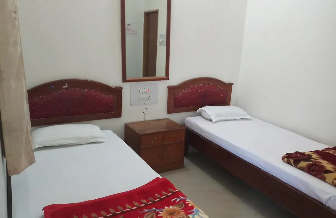 Hotel Laxmi International Bodhgaya-1