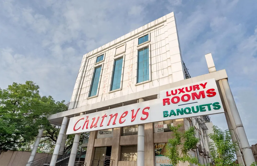 Hotel Chutneys-1