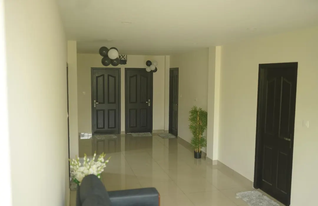 Cruz Inn Calicut-1