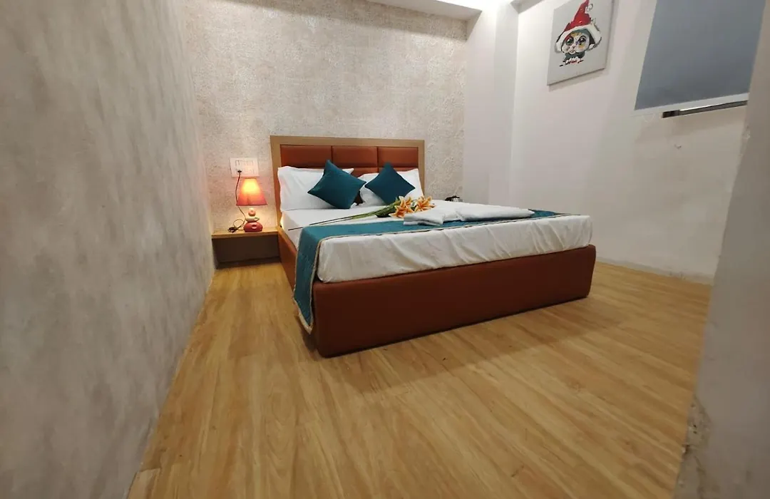 Hotel Prasang-1