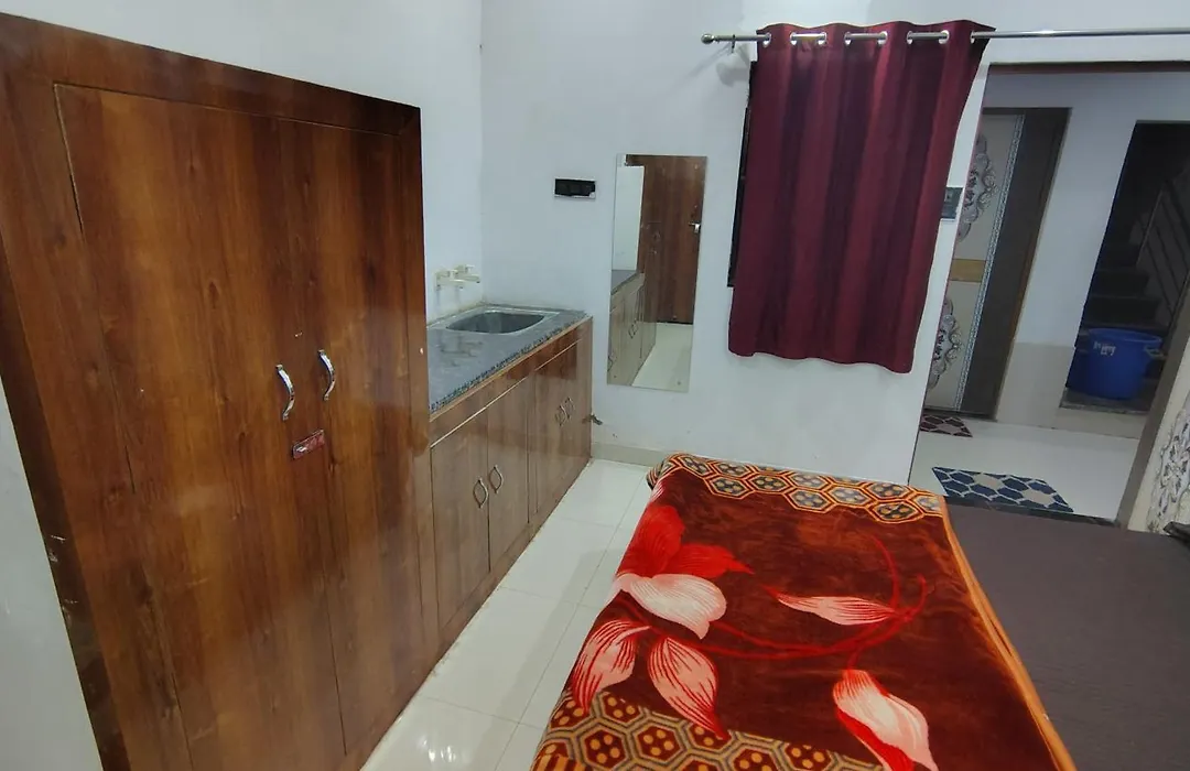 Shri Haridas Kripa Dham Ashram-1