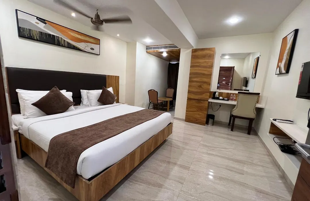 Hotel Touchwood-1