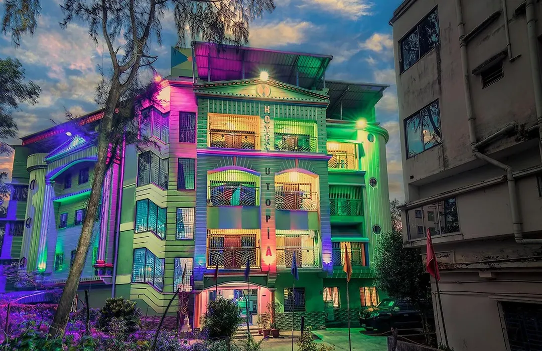 Hotel Utopia-1