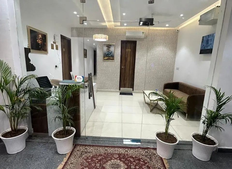 Hotel Platinum Inn-1