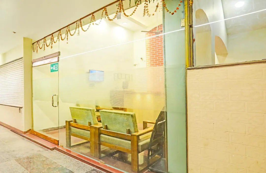 Super Hotel O Jaistambh Chowk Formerly Guru Kirpa-1