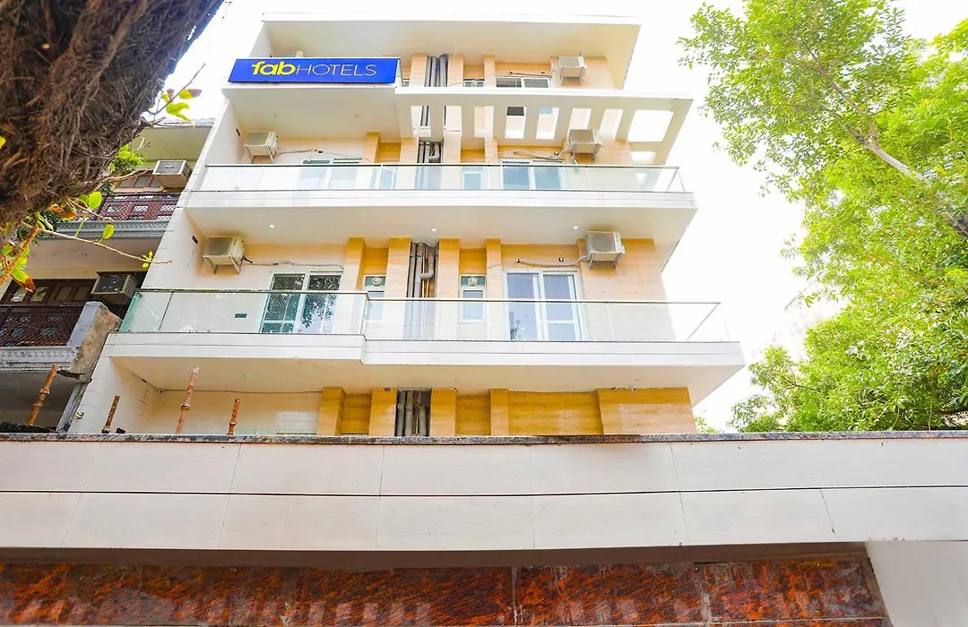 Fabhotel Grihum 56-1