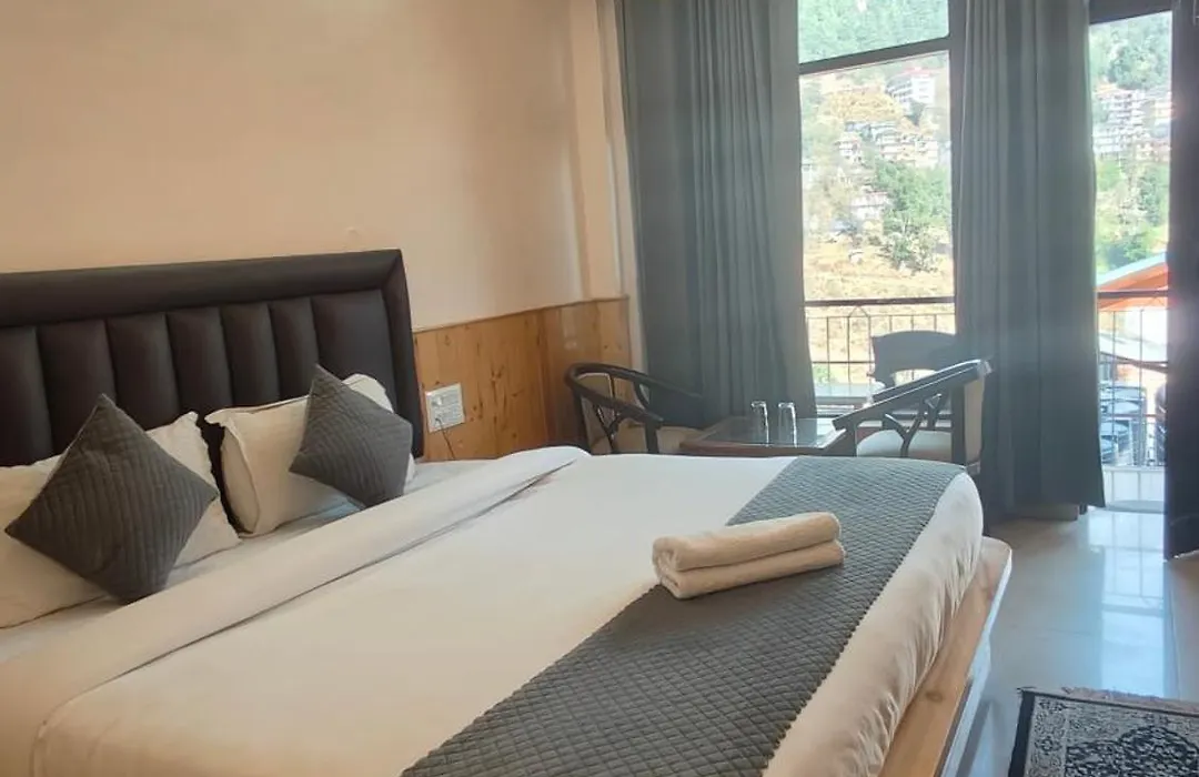 Hotel Cloud Height-1