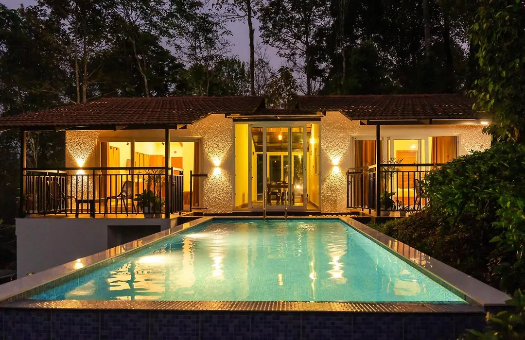 Tealawn Pool Villa, Munnar-1
