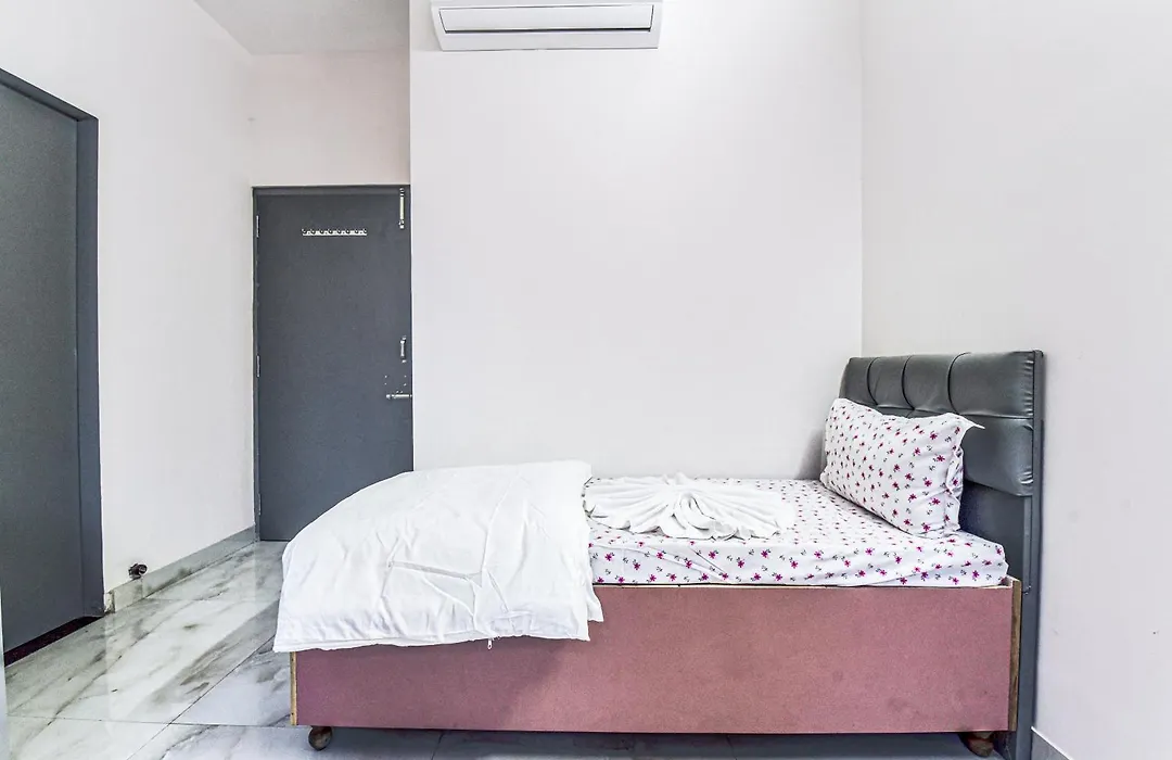 Hotel Saffron Villa Vaishali Nagar Jaipur-1