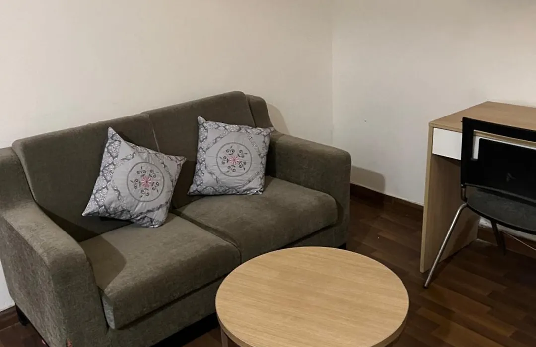 Golden Palms Studio Apartment-1