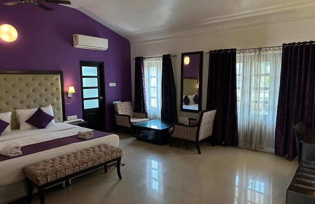 Silver Sands Hideaway Resort, Candolim-1